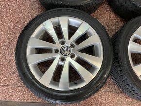 Originál Volkswagen ALU kola 5x112 r17 zimní pneu 6mm - 7