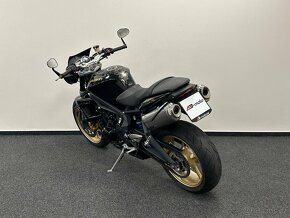 Triumph Street Triple 675 R - 7