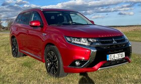 Mitsubishi Outlander PHEV - 7