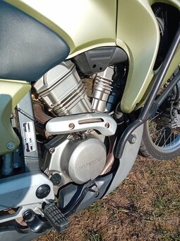 Honda Transalp XL 650 - 7