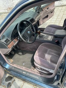 BMW 730i v8 manual - 7