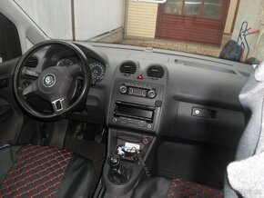 VW CADDY 1,6 TDI - 7