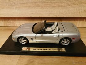 Chevrolet Corvette  Maisto 1:18 - 7