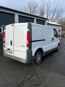 Renault Trafic 2.0 dci 2009 - 7