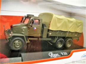 Model PRAGA V3S (1967) "VALNÍK S PLACHTOU AČR"  Abrex 1/43 - 7