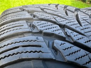 sada zimních pneumatik Nokian235/55R18 60%vzorku - 7