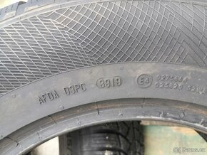 Zimní pneumatiky Continental 215/70 R16 100T M+S - 7