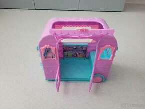 Karavan pro panenky velikosti Barbie a menší - 7