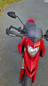 DUCATI HYPERMOTARD 796 - 7