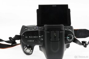 Zrcadlovka Sony a500 + 18-55mm - 7