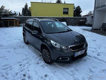 Peugeot 2008 1.2i r.v 2015 nové v ČR - 7