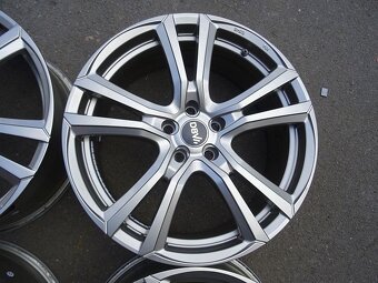 Alu disky DBV, 19", 5x112, ET 35, šířka 8J - 7