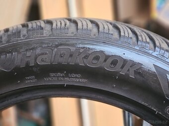 Zánovní zimní pneu 215/55/17 Hankook 2022 - 7