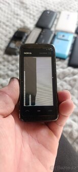 Dotykové mobily Nokia 12ks za 800kč - 7