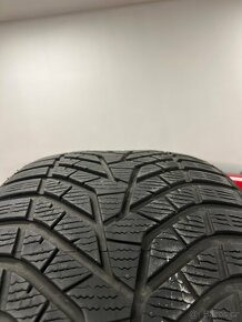 Zimní pneumatiky R21 295/35 R21 YOKOHAMA BluEarth - 7