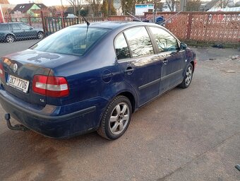 VW polo sedan 1.4i - 7