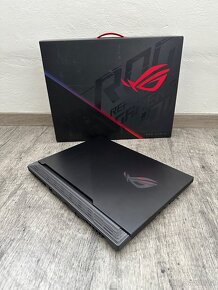 HERNÍ ASUS Republic of Gamers - i7/SSD/RTX - 7