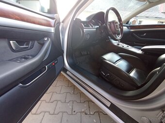 Audi A8 4.2Tdi 240kw, top stav, Webasto, servisní knížka - 7