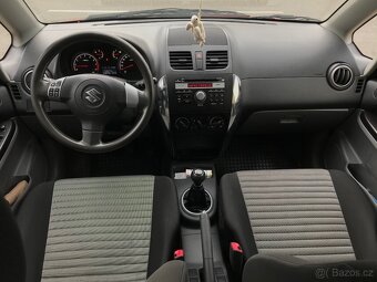 SX4, benzín 1.6l, výkon 88kW, rok 2011, naj.109000km, klima - 7