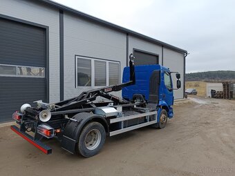 Volvo FL 240 nosič kontejnerů - 7