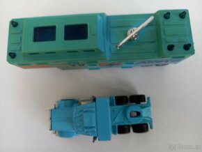 MATCHBOX CONVOY - PETERBILT TV NEWS - POZRI DETAILNÉ FOTO - 7