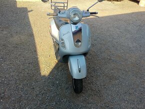 Vespa GTS 125 cz doklady v ceně - 7