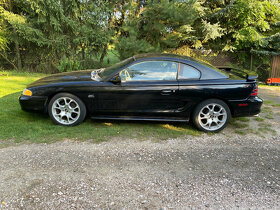 Ford Mustang GT - 5.0 - V8 - 7