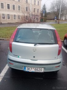 Fiat Punto 1.2i 16v - 7