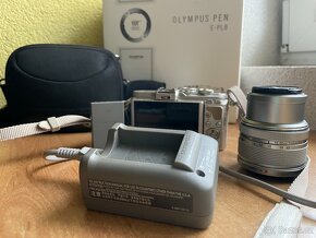 Olympus Pen E-PL8 - 7