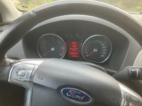 Ford Mondeo mk4 2.0 TDCi - 7