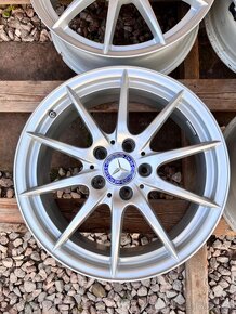 5x112 R17 originál alu Mercedes A B CLA - 7