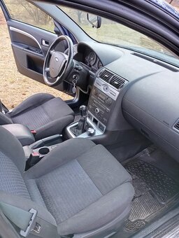 PRODÁM FORD MONDEO KOMBI SCI 1,8 - 7