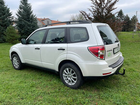 Subaru Forester SH 2.0, 110kw, r.v. 2010, 4x4 - 7