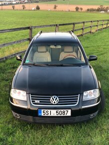 Volkswagen Passat 4.0i W8 - 7