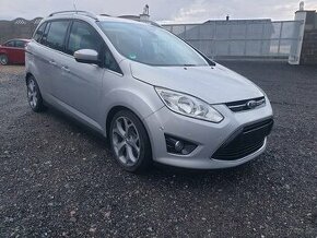 Ford C-Max Grand,Diesel, 7Míst ,navigace.Titanium,tempomat - 7