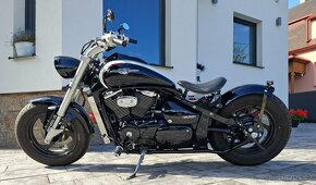 Suzuki Intruder M 800 - 7