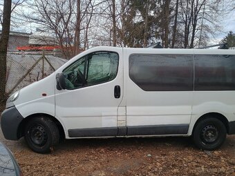 Opel Vivaro 1.9tdi,2006 rok - 7