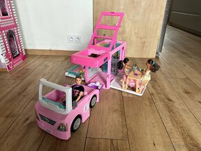 Barbie dům + karavan - 7