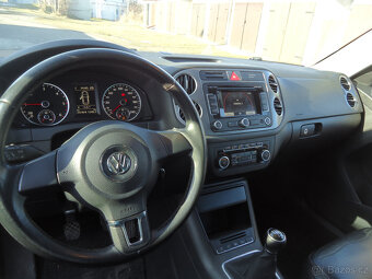 VW Tiguan Sport 2,0 TDi,2011, SERVISKA - 7