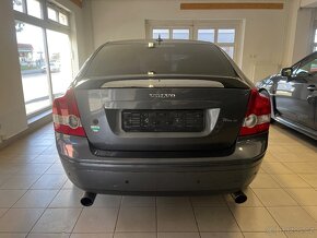 Volvo S40  T5 2,5i  162kw - 7