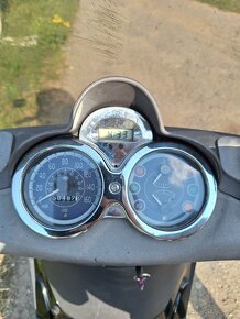 2004 Piaggio Beverly 250 - 7