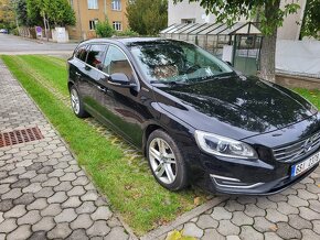 Prodám Volvo V60 - perfektní stav - 7