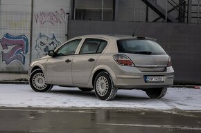 Opel Astra 1.4 Benzín - 7