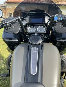 Harley Davidson Road Glide 2019 - 7