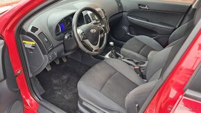 Hyundai i30, CW 1.6i / 92KW 1.Majitel - 7