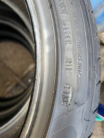 215 45 18" GoodYear - 7