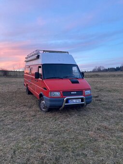 IVECO DAILY 2.5 - 7