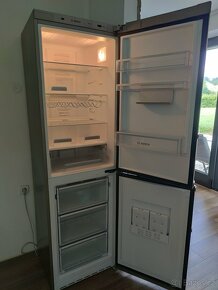 Kombinovaná chladnička s mrazákem BOSCH - 7