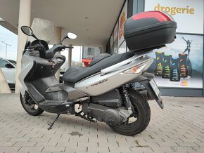 Kymco Xciting 300i - 7