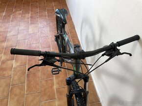 27.5" horské kolo Focus Whistler 3.0 rám 19" - 7